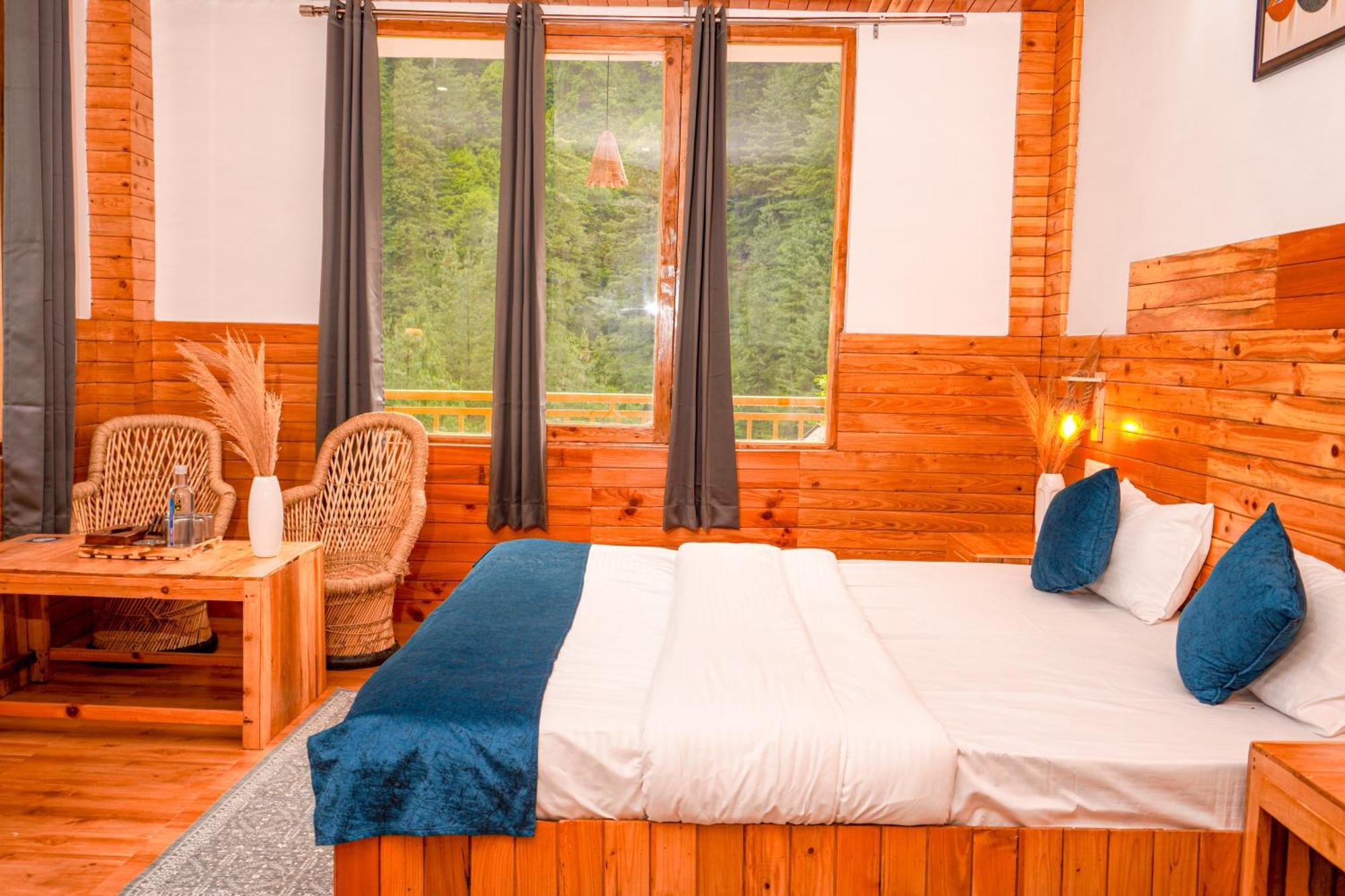 Odin Hostel Jibhi Экстерьер фото